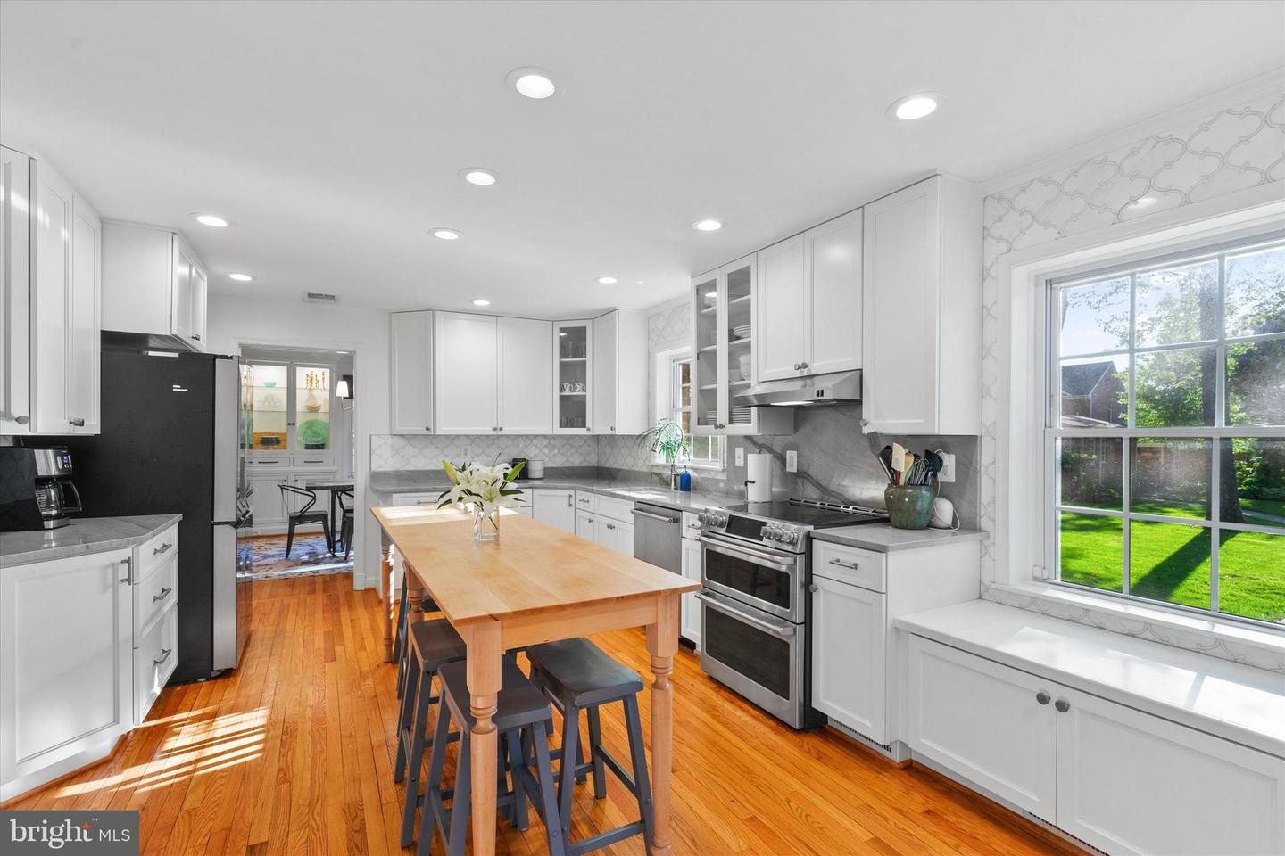 4019 PINE BROOK RD, ALEXANDRIA, Virginia 22310, 4 Bedrooms Bedrooms, ,2 BathroomsBathrooms,Residential,For sale,4019 PINE BROOK RD,VAFX2236288 MLS # VAFX2236288