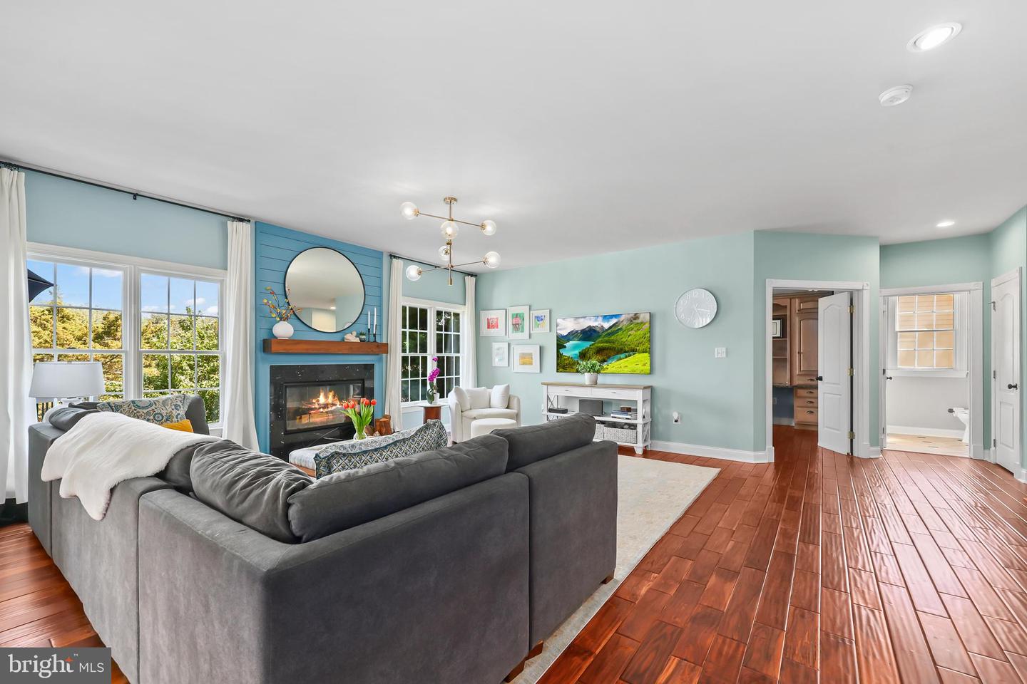 5627 SHOAL CREEK DR, HAYMARKET, Virginia 20169, 5 Bedrooms Bedrooms, ,3 BathroomsBathrooms,Residential,For sale,5627 SHOAL CREEK DR,VAPW2092818 MLS # VAPW2092818
