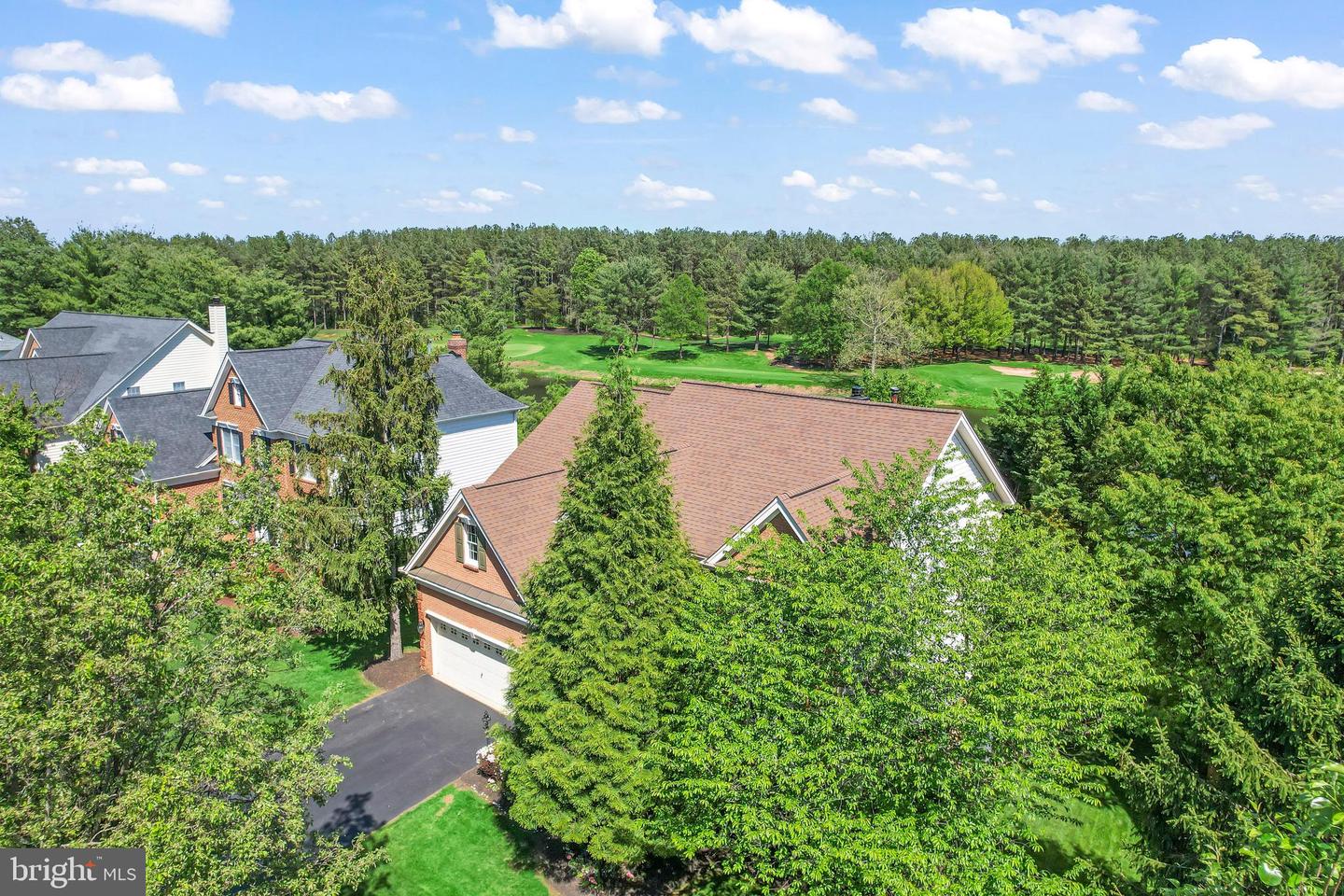 5627 SHOAL CREEK DR, HAYMARKET, Virginia 20169, 5 Bedrooms Bedrooms, ,3 BathroomsBathrooms,Residential,For sale,5627 SHOAL CREEK DR,VAPW2092818 MLS # VAPW2092818