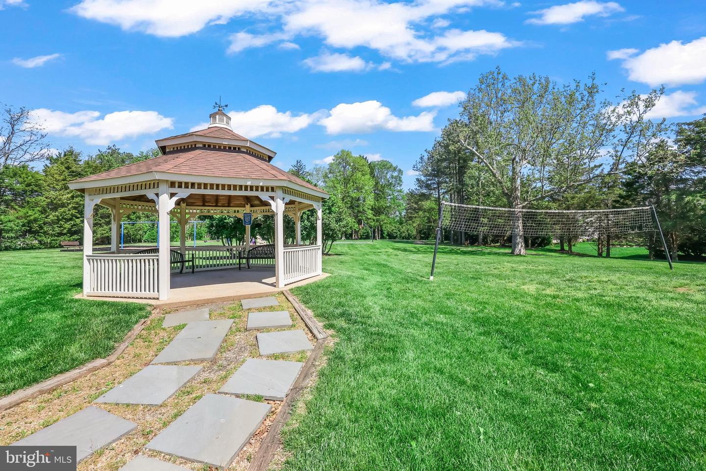 5627 SHOAL CREEK DR, HAYMARKET, Virginia 20169, 5 Bedrooms Bedrooms, ,3 BathroomsBathrooms,Residential,For sale,5627 SHOAL CREEK DR,VAPW2092818 MLS # VAPW2092818