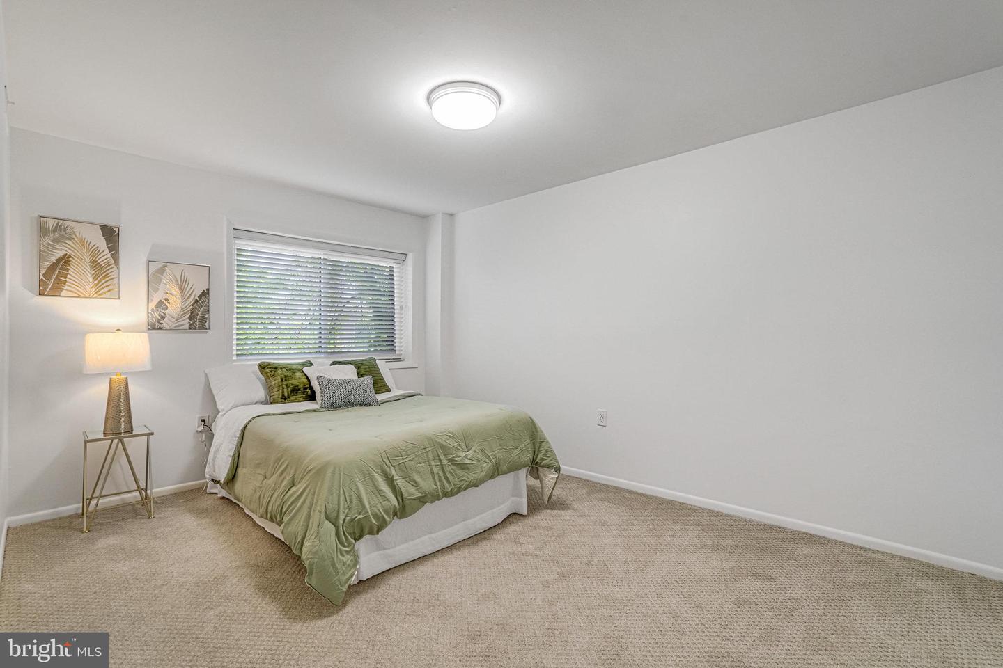 3330 S 28TH ST #203, ALEXANDRIA, Virginia 22302, 2 Bedrooms Bedrooms, ,1 BathroomBathrooms,Residential,For sale,3330 S 28TH ST #203,VAAX2044544 MLS # VAAX2044544
