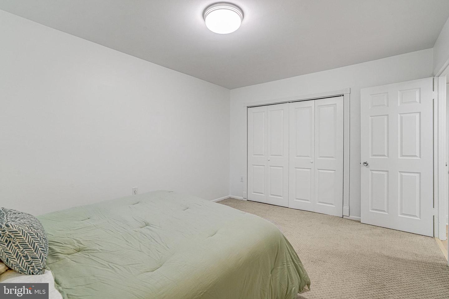 3330 S 28TH ST #203, ALEXANDRIA, Virginia 22302, 2 Bedrooms Bedrooms, ,1 BathroomBathrooms,Residential,For sale,3330 S 28TH ST #203,VAAX2044544 MLS # VAAX2044544