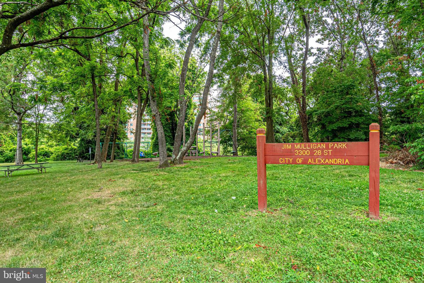 3330 S 28TH ST #203, ALEXANDRIA, Virginia 22302, 2 Bedrooms Bedrooms, ,1 BathroomBathrooms,Residential,For sale,3330 S 28TH ST #203,VAAX2044544 MLS # VAAX2044544