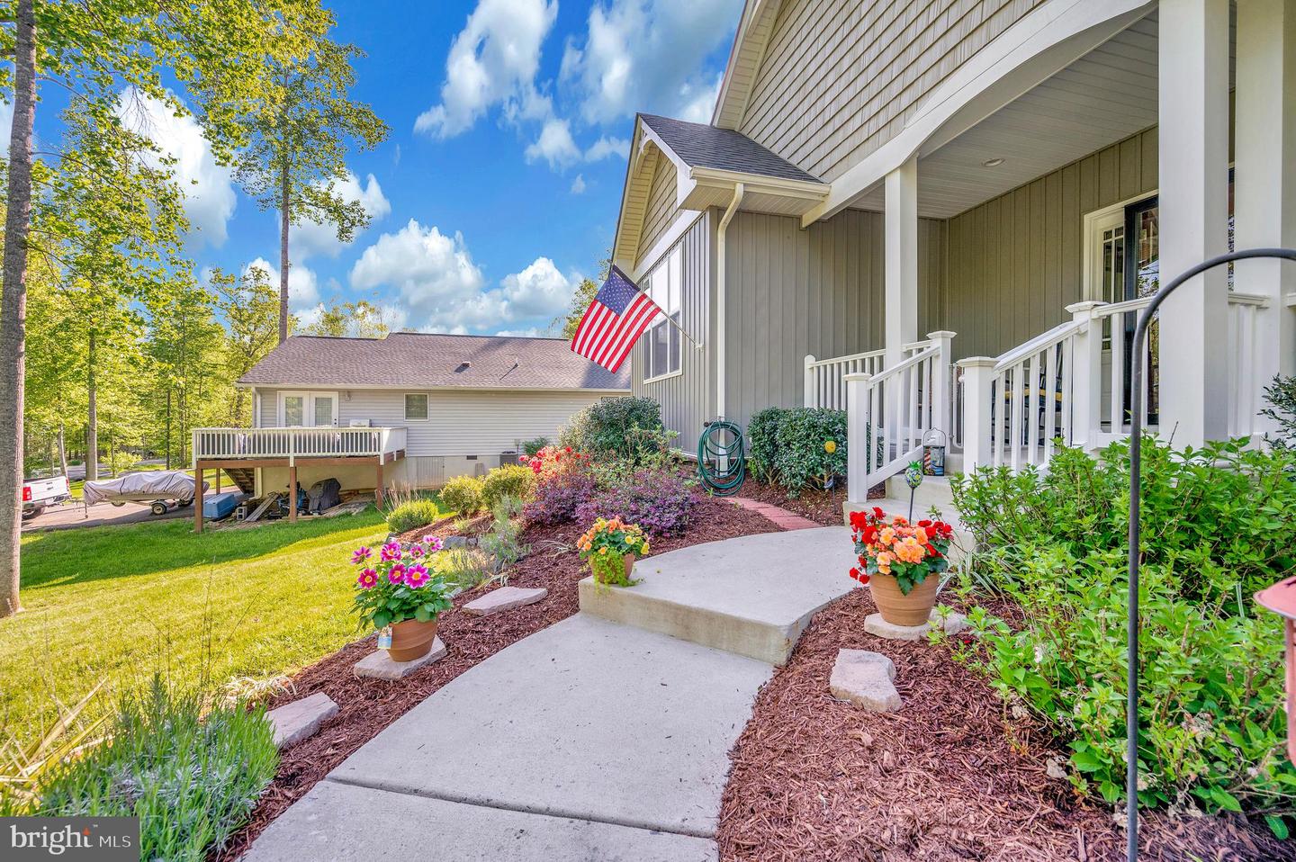 846 CONFEDERATE DR, LOCUST GROVE, Virginia 22508, 3 Bedrooms Bedrooms, ,2 BathroomsBathrooms,Residential,For sale,846 CONFEDERATE DR,VAOR2009502 MLS # VAOR2009502