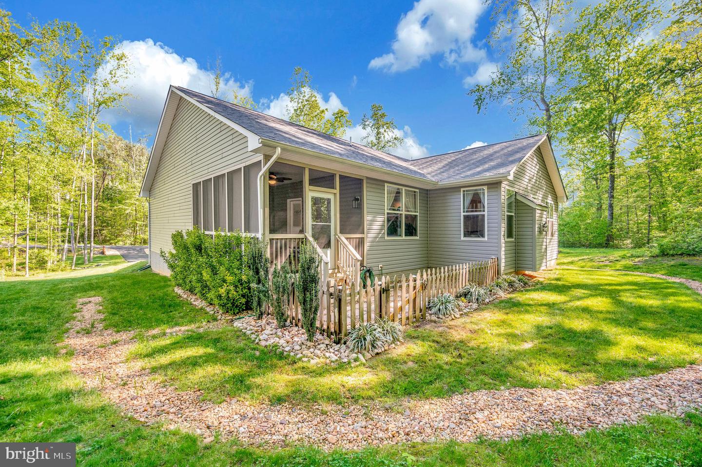 846 CONFEDERATE DR, LOCUST GROVE, Virginia 22508, 3 Bedrooms Bedrooms, ,2 BathroomsBathrooms,Residential,For sale,846 CONFEDERATE DR,VAOR2009502 MLS # VAOR2009502