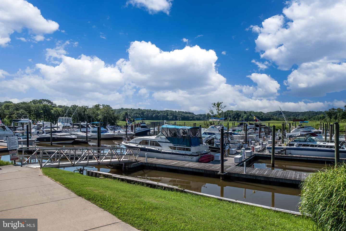 215 FORESAIL CV, STAFFORD, Virginia 22554, 5 Bedrooms Bedrooms, ,3 BathroomsBathrooms,Residential,For sale,215 FORESAIL CV,VAST2038168 MLS # VAST2038168
