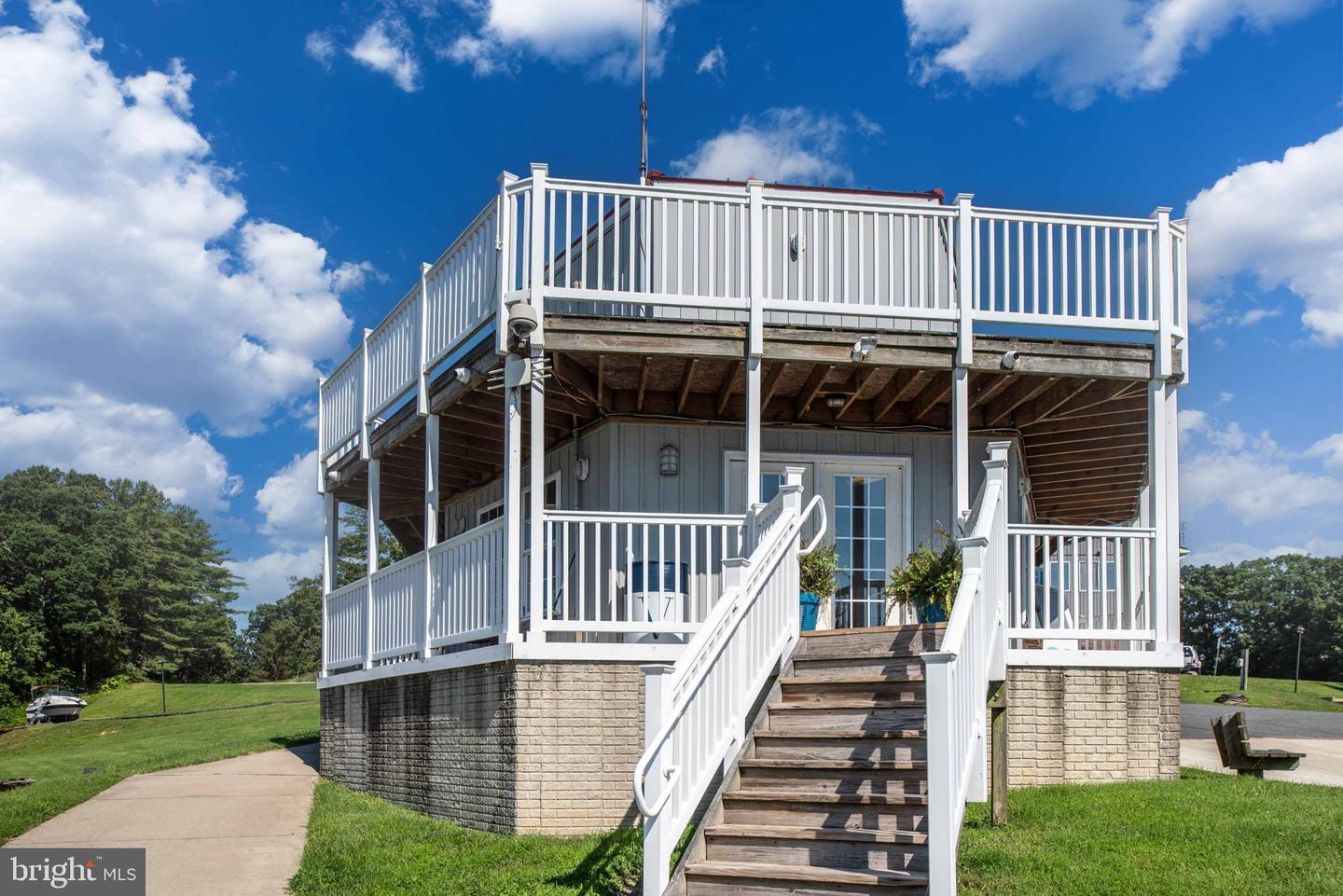 215 FORESAIL CV, STAFFORD, Virginia 22554, 5 Bedrooms Bedrooms, ,3 BathroomsBathrooms,Residential,For sale,215 FORESAIL CV,VAST2038168 MLS # VAST2038168