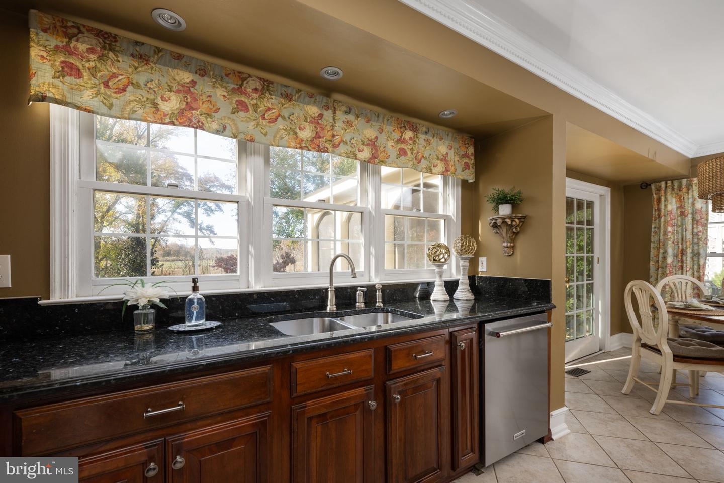 215 FORESAIL CV, STAFFORD, Virginia 22554, 5 Bedrooms Bedrooms, ,3 BathroomsBathrooms,Residential,For sale,215 FORESAIL CV,VAST2038168 MLS # VAST2038168