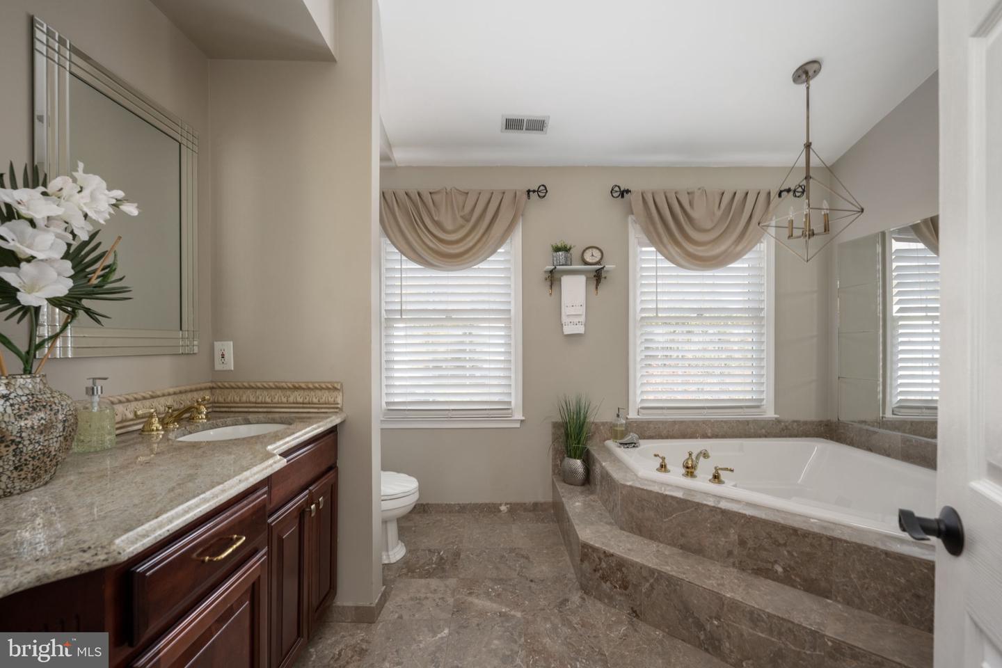215 FORESAIL CV, STAFFORD, Virginia 22554, 5 Bedrooms Bedrooms, ,3 BathroomsBathrooms,Residential,For sale,215 FORESAIL CV,VAST2038168 MLS # VAST2038168