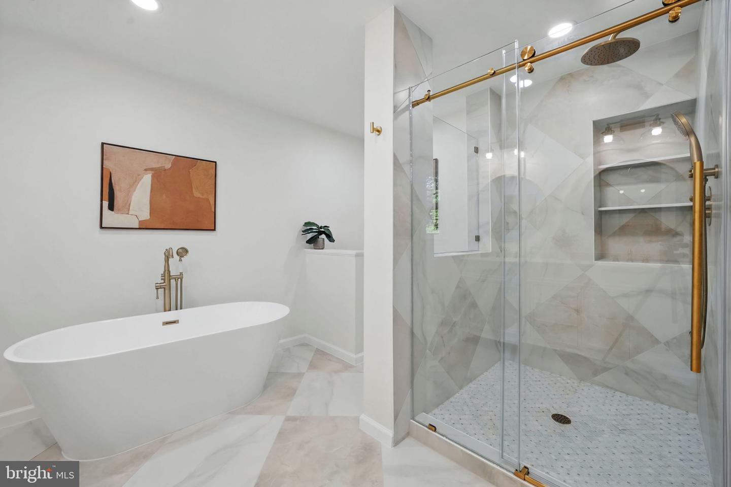 1277 GOLDEN EAGLE DR, RESTON, Virginia 20194, 4 Bedrooms Bedrooms, ,2 BathroomsBathrooms,Residential,For sale,1277 GOLDEN EAGLE DR,VAFX2236394 MLS # VAFX2236394