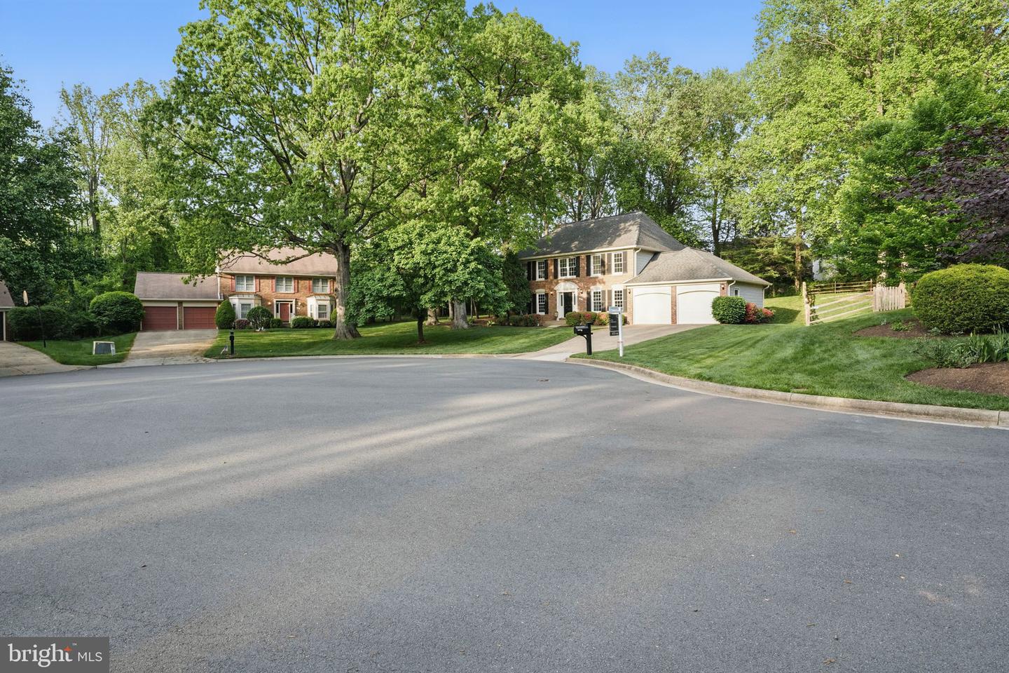 1277 GOLDEN EAGLE DR, RESTON, Virginia 20194, 4 Bedrooms Bedrooms, ,2 BathroomsBathrooms,Residential,For sale,1277 GOLDEN EAGLE DR,VAFX2236394 MLS # VAFX2236394