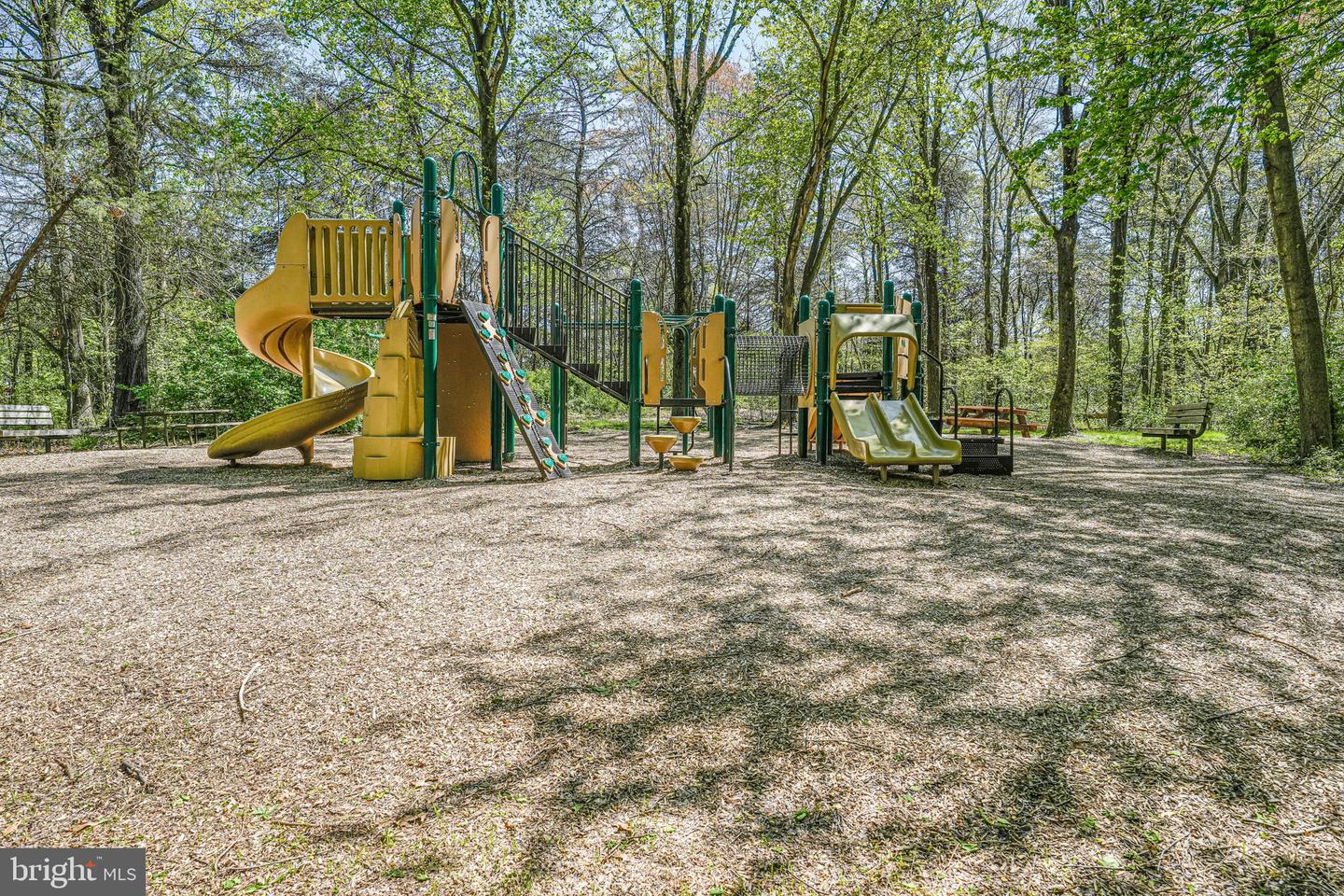 1277 GOLDEN EAGLE DR, RESTON, Virginia 20194, 4 Bedrooms Bedrooms, ,2 BathroomsBathrooms,Residential,For sale,1277 GOLDEN EAGLE DR,VAFX2236394 MLS # VAFX2236394
