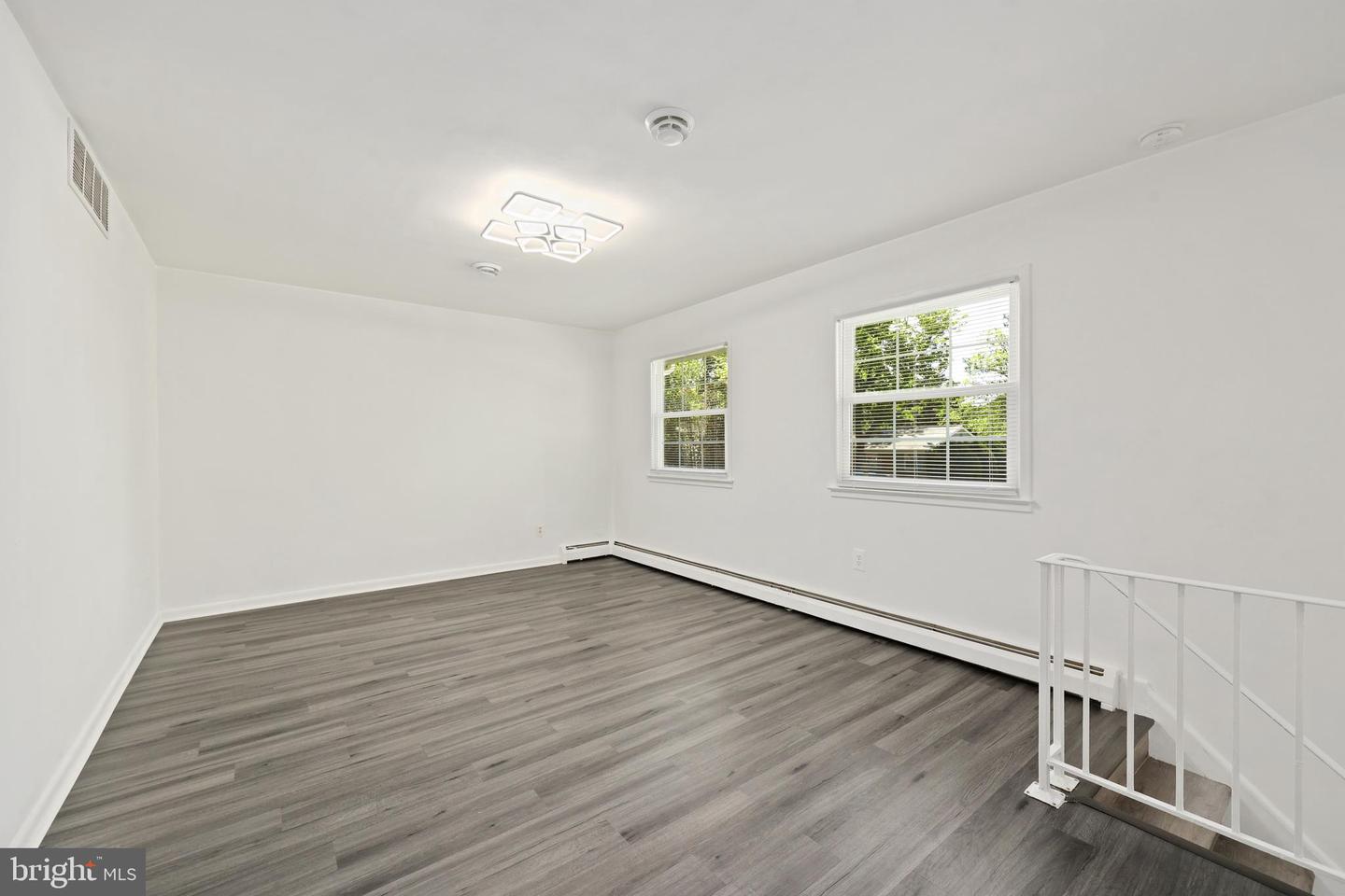 4144 GRANBY RD, WOODBRIDGE, Virginia 22193, 4 Bedrooms Bedrooms, ,2 BathroomsBathrooms,Residential,For sale,4144 GRANBY RD,VAPW2092848 MLS # VAPW2092848
