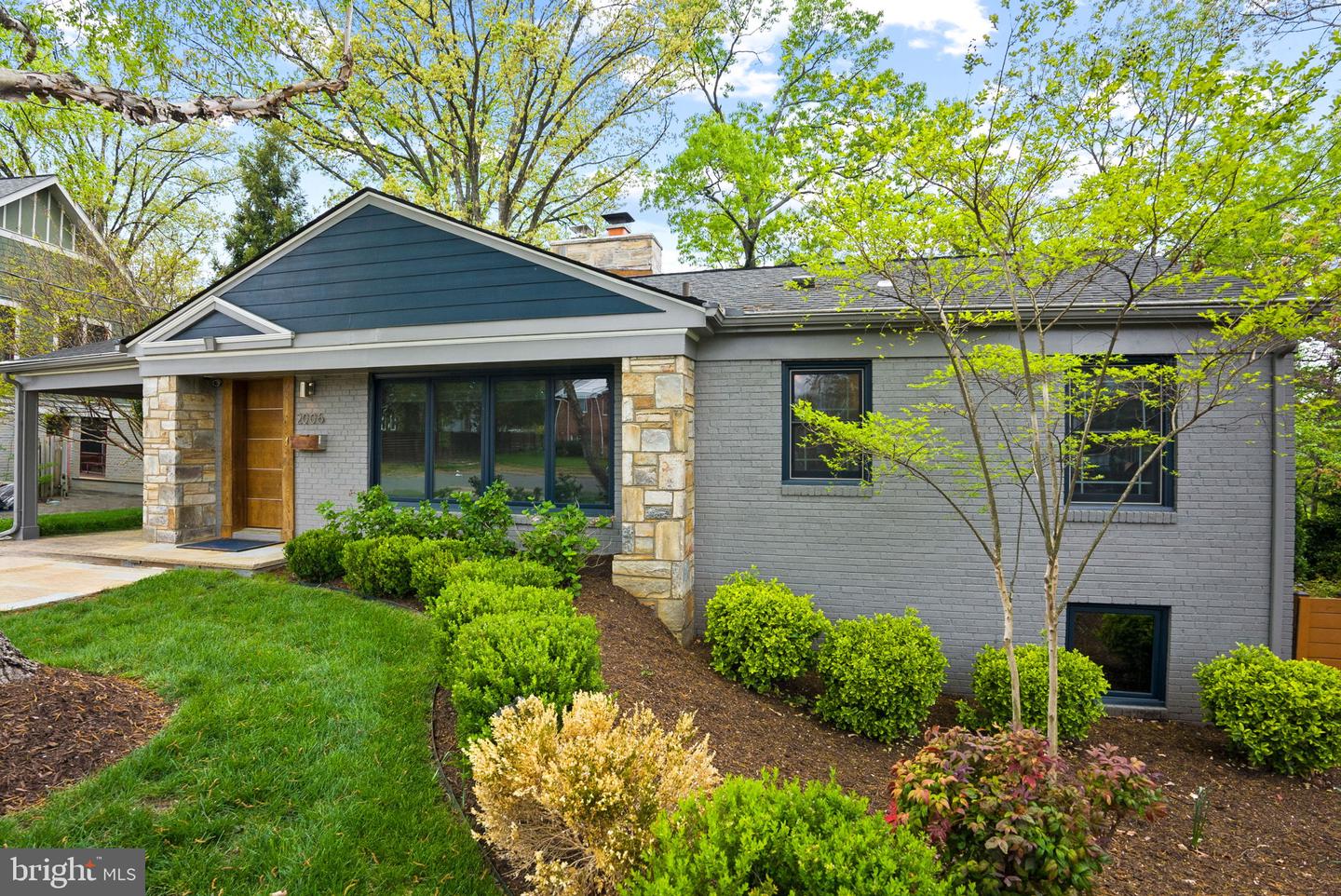2006 SCROGGINS RD, ALEXANDRIA, Virginia 22302, 3 Bedrooms Bedrooms, ,2 BathroomsBathrooms,Residential,For sale,2006 SCROGGINS RD,VAAX2044578 MLS # VAAX2044578
