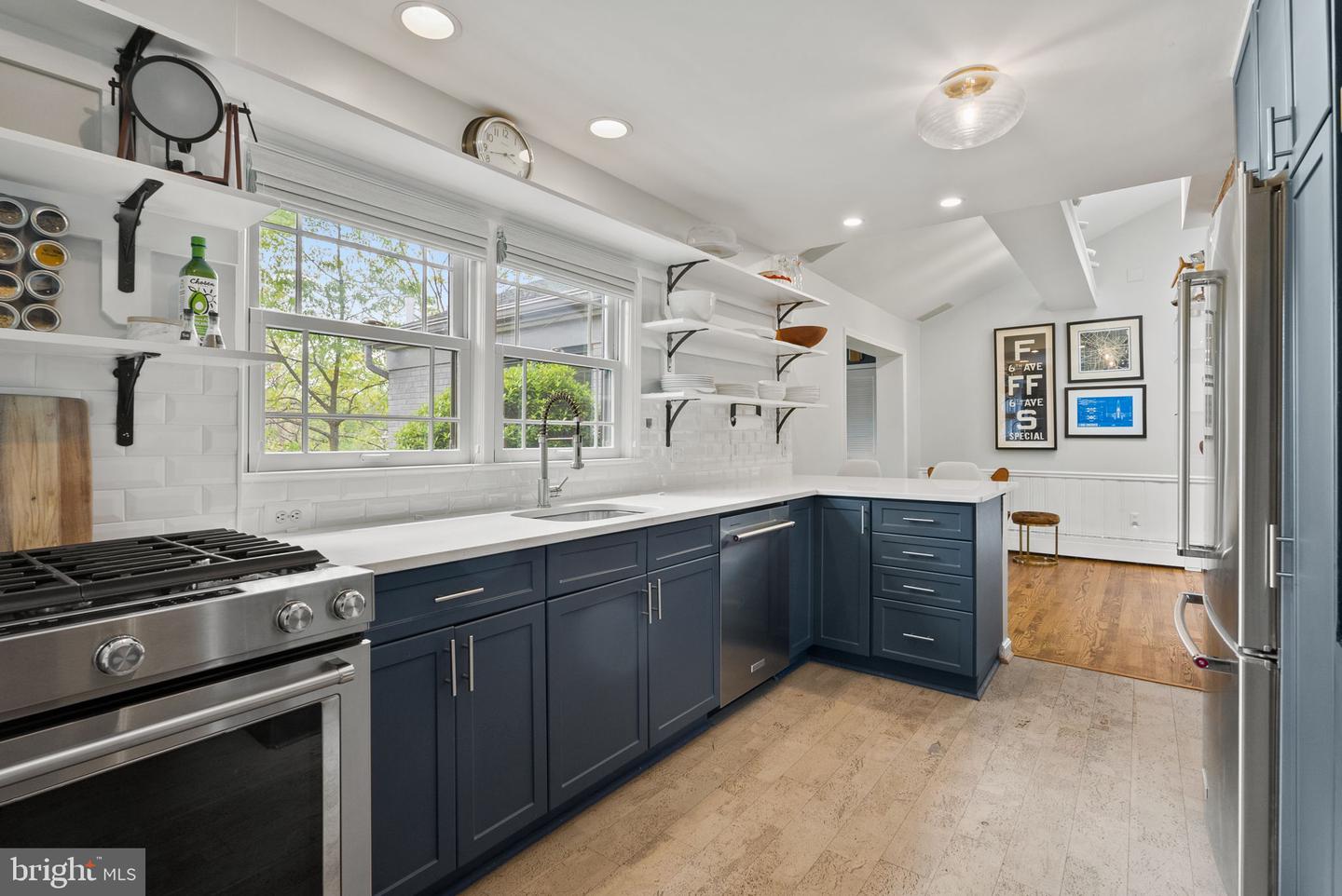 2006 SCROGGINS RD, ALEXANDRIA, Virginia 22302, 3 Bedrooms Bedrooms, ,2 BathroomsBathrooms,Residential,For sale,2006 SCROGGINS RD,VAAX2044578 MLS # VAAX2044578
