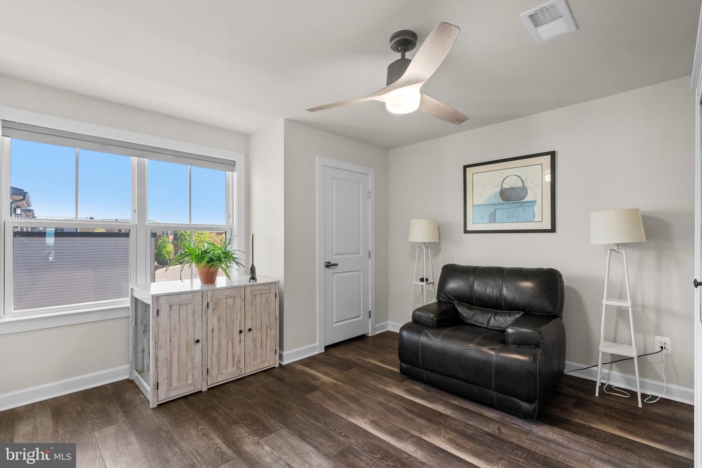 12998 HATTONTOWN SQ, HERNDON, Virginia 20171, 3 Bedrooms Bedrooms, ,3 BathroomsBathrooms,Residential,For sale,12998 HATTONTOWN SQ,VAFX2236500 MLS # VAFX2236500