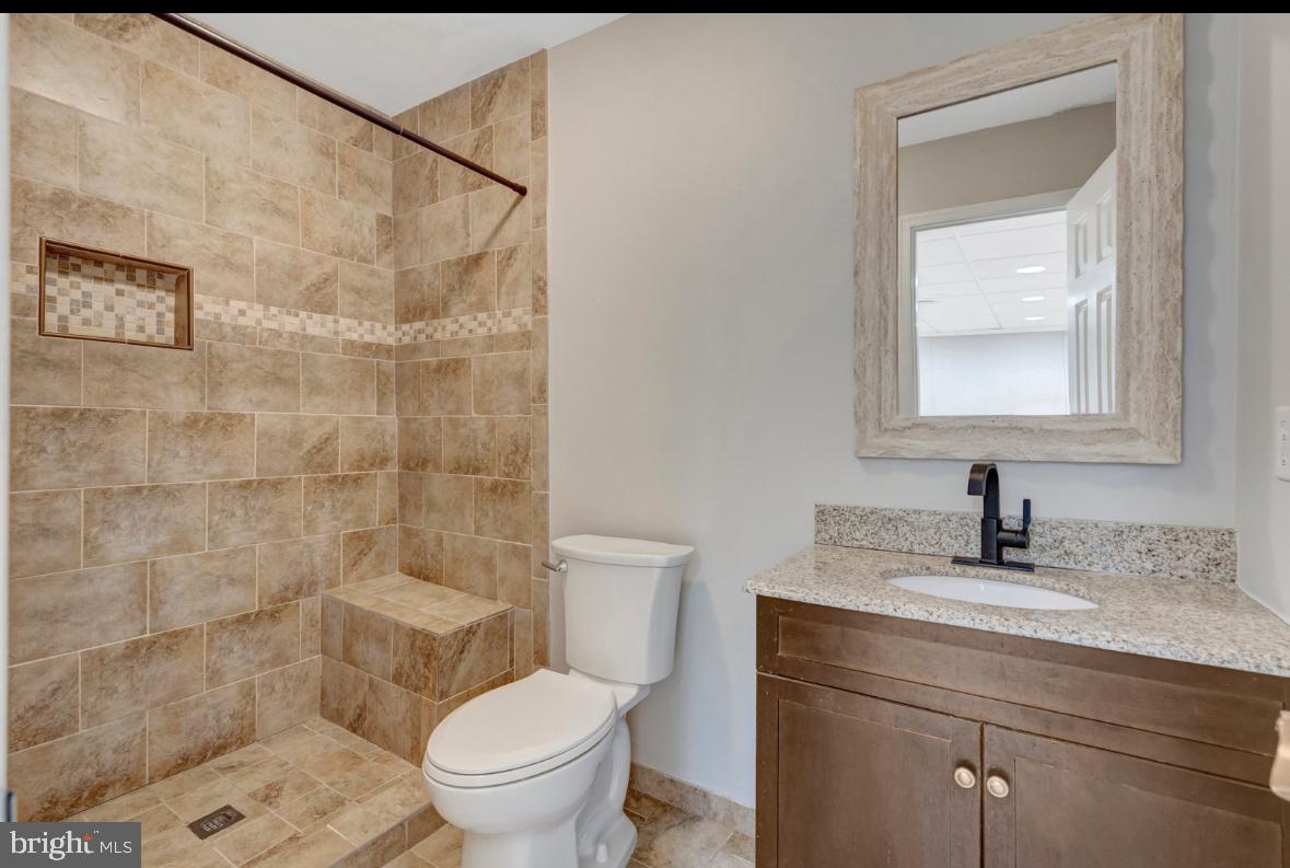 4187 STEPNEY DR, GAINESVILLE, Virginia 20155, 4 Bedrooms Bedrooms, ,4 BathroomsBathrooms,Residential,For sale,4187 STEPNEY DR,VAPW2092854 MLS # VAPW2092854