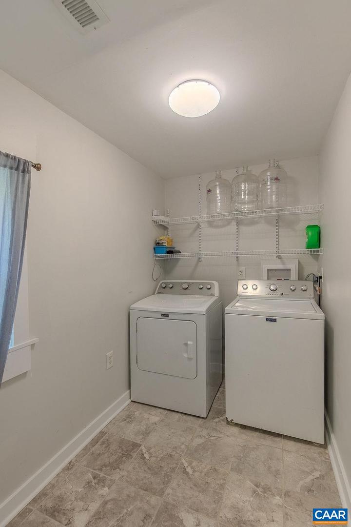 551 BREMO RD, BREMO BLUFF, Virginia 23022, 2 Bedrooms Bedrooms, ,1 BathroomBathrooms,Residential,For sale,551 BREMO RD,663674 MLS # 663674
