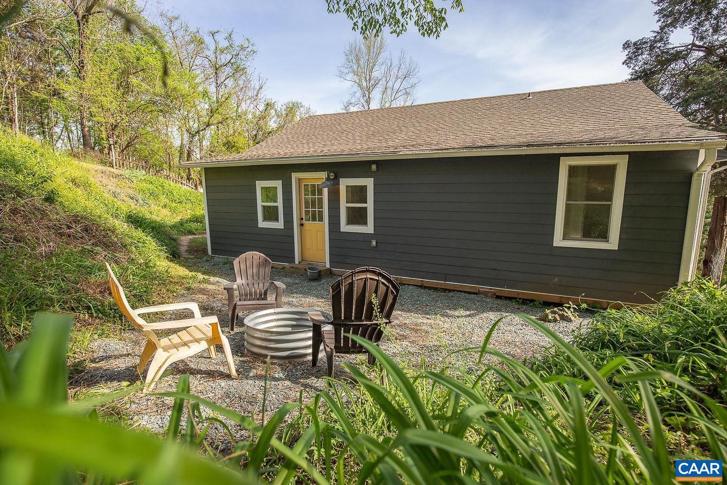 551 BREMO RD, BREMO BLUFF, Virginia 23022, 2 Bedrooms Bedrooms, ,1 BathroomBathrooms,Residential,For sale,551 BREMO RD,663674 MLS # 663674