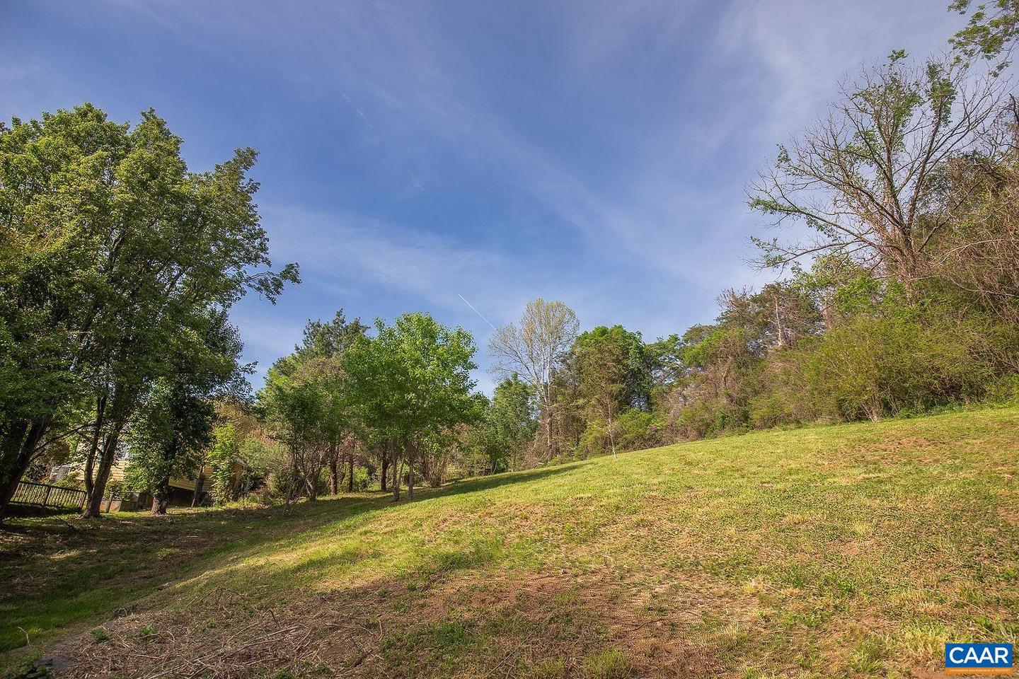 551 BREMO RD, BREMO BLUFF, Virginia 23022, 2 Bedrooms Bedrooms, ,1 BathroomBathrooms,Residential,For sale,551 BREMO RD,663674 MLS # 663674