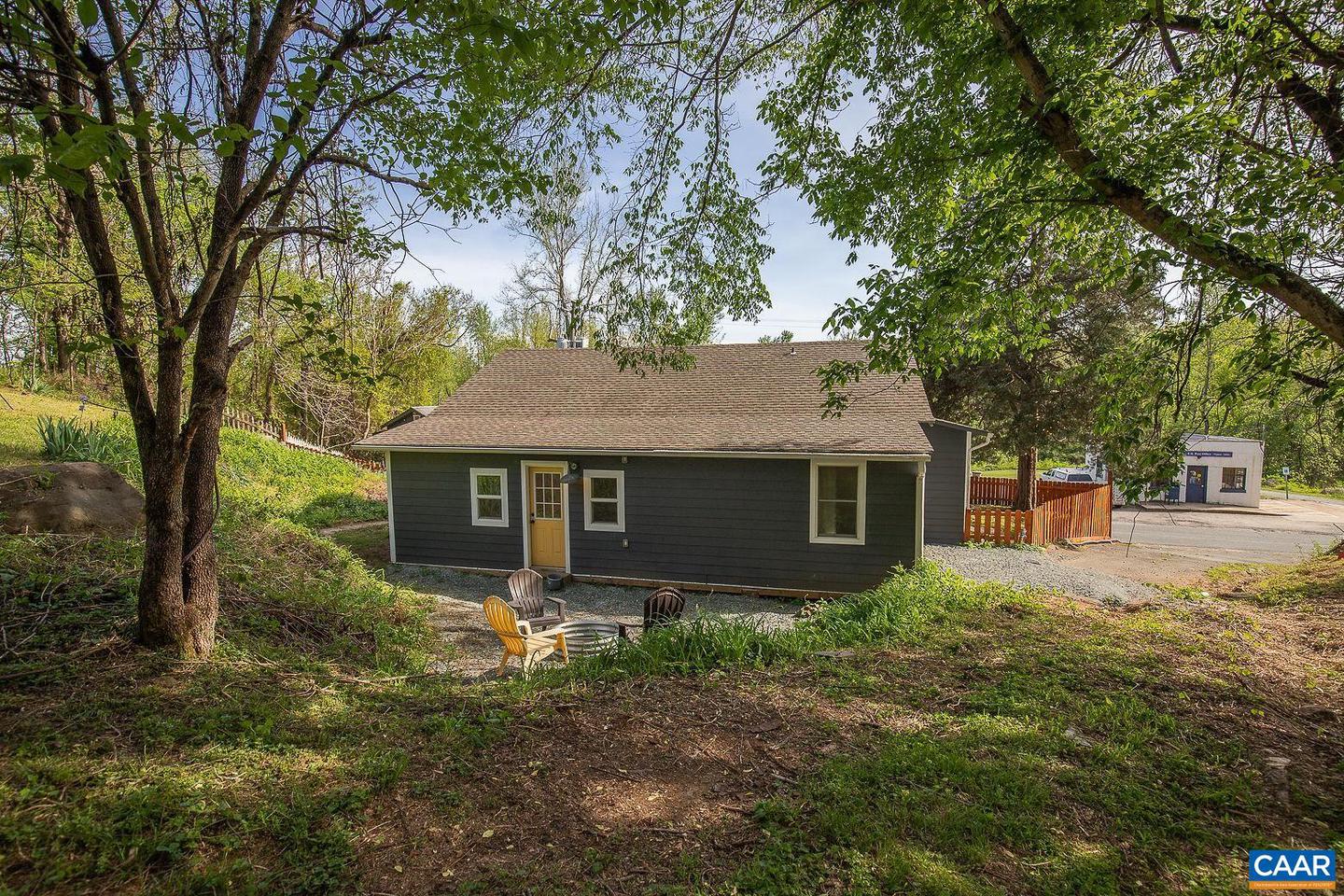 551 BREMO RD, BREMO BLUFF, Virginia 23022, 2 Bedrooms Bedrooms, ,1 BathroomBathrooms,Residential,For sale,551 BREMO RD,663674 MLS # 663674