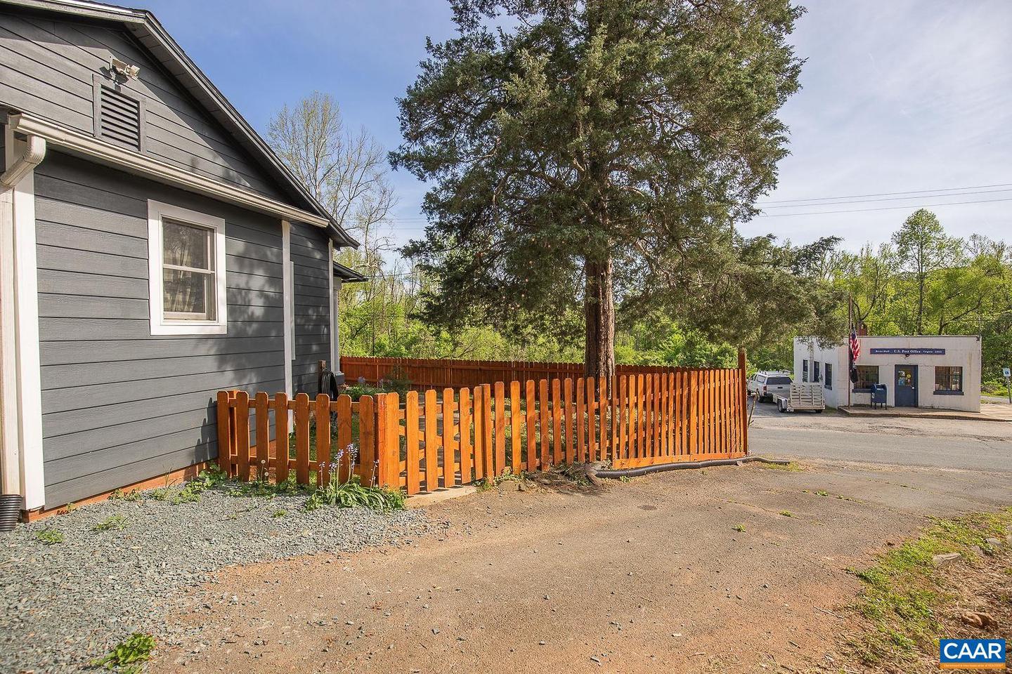 551 BREMO RD, BREMO BLUFF, Virginia 23022, 2 Bedrooms Bedrooms, ,1 BathroomBathrooms,Residential,For sale,551 BREMO RD,663674 MLS # 663674