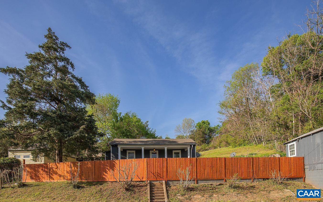 551 BREMO RD, BREMO BLUFF, Virginia 23022, 2 Bedrooms Bedrooms, ,1 BathroomBathrooms,Residential,For sale,551 BREMO RD,663674 MLS # 663674