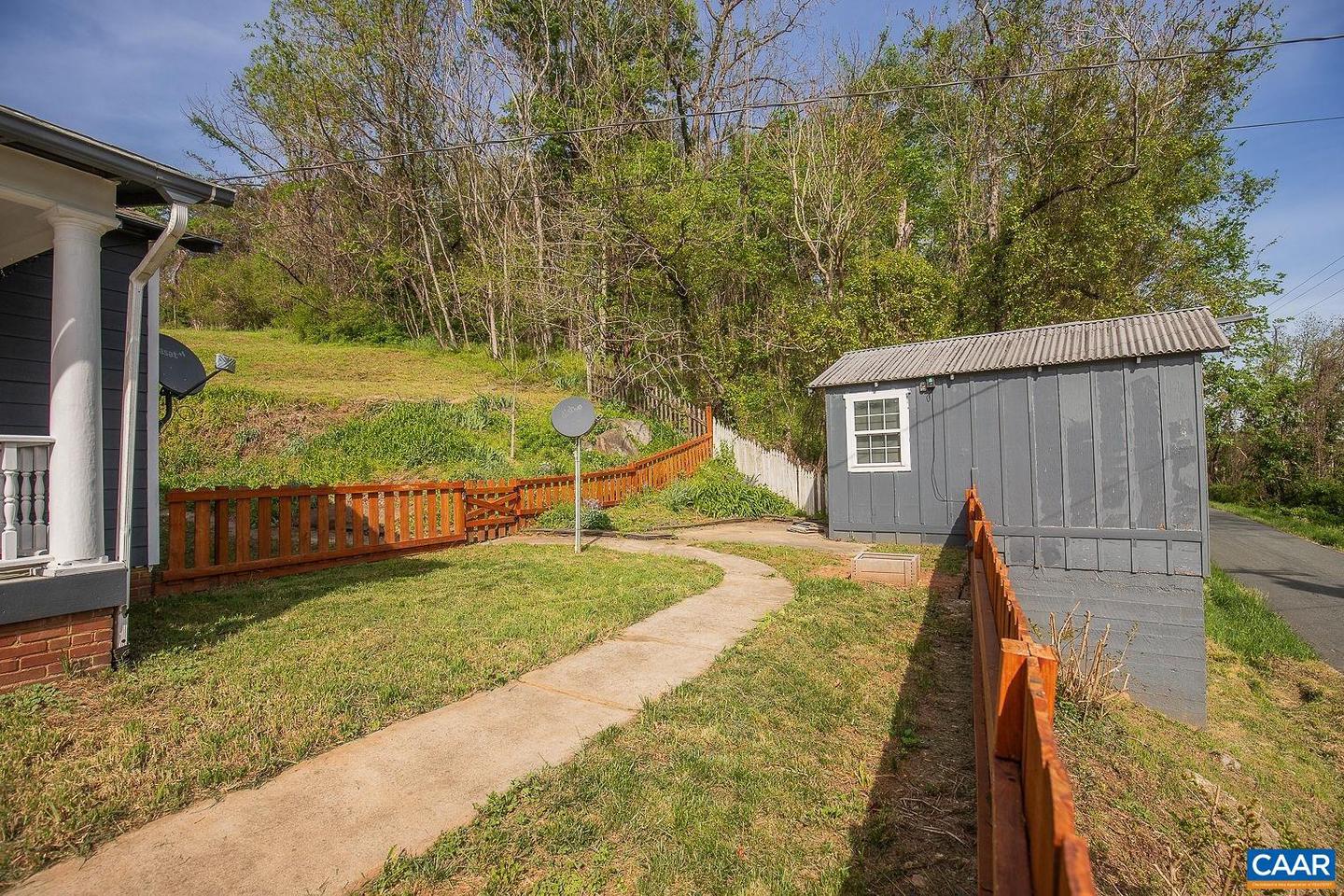 551 BREMO RD, BREMO BLUFF, Virginia 23022, 2 Bedrooms Bedrooms, ,1 BathroomBathrooms,Residential,For sale,551 BREMO RD,663674 MLS # 663674