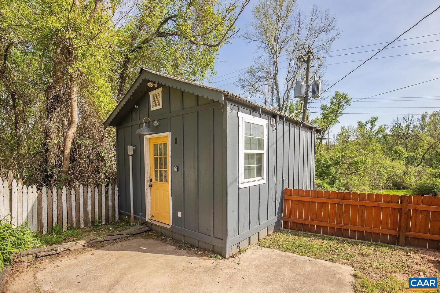551 BREMO RD, BREMO BLUFF, Virginia 23022, 2 Bedrooms Bedrooms, ,1 BathroomBathrooms,Residential,For sale,551 BREMO RD,663674 MLS # 663674