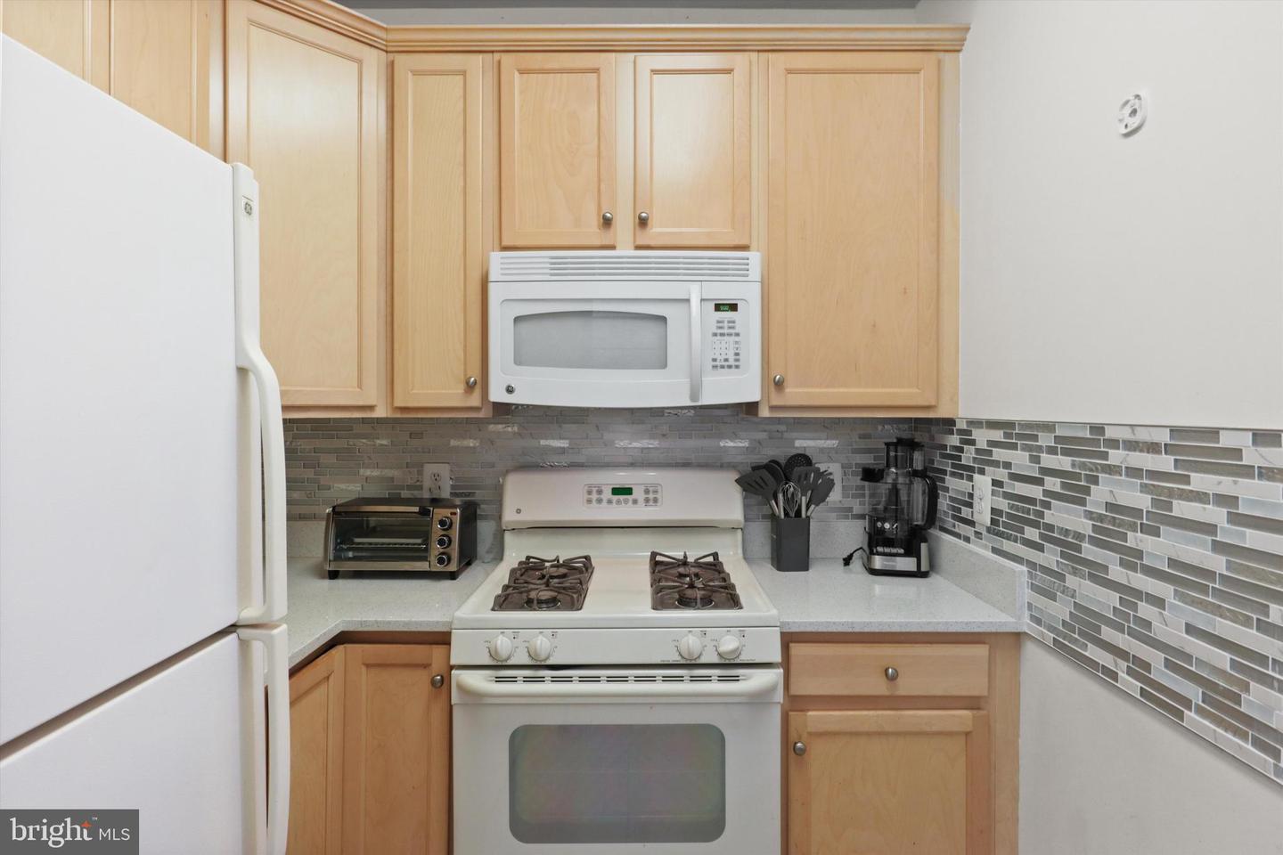 3830 LIGHTFOOT ST #123, CHANTILLY, Virginia 20151, 1 Bedroom Bedrooms, ,1 BathroomBathrooms,Residential,For sale,3830 LIGHTFOOT ST #123,VAFX2236550 MLS # VAFX2236550