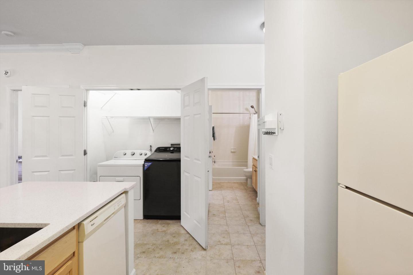3830 LIGHTFOOT ST #123, CHANTILLY, Virginia 20151, 1 Bedroom Bedrooms, ,1 BathroomBathrooms,Residential,For sale,3830 LIGHTFOOT ST #123,VAFX2236550 MLS # VAFX2236550