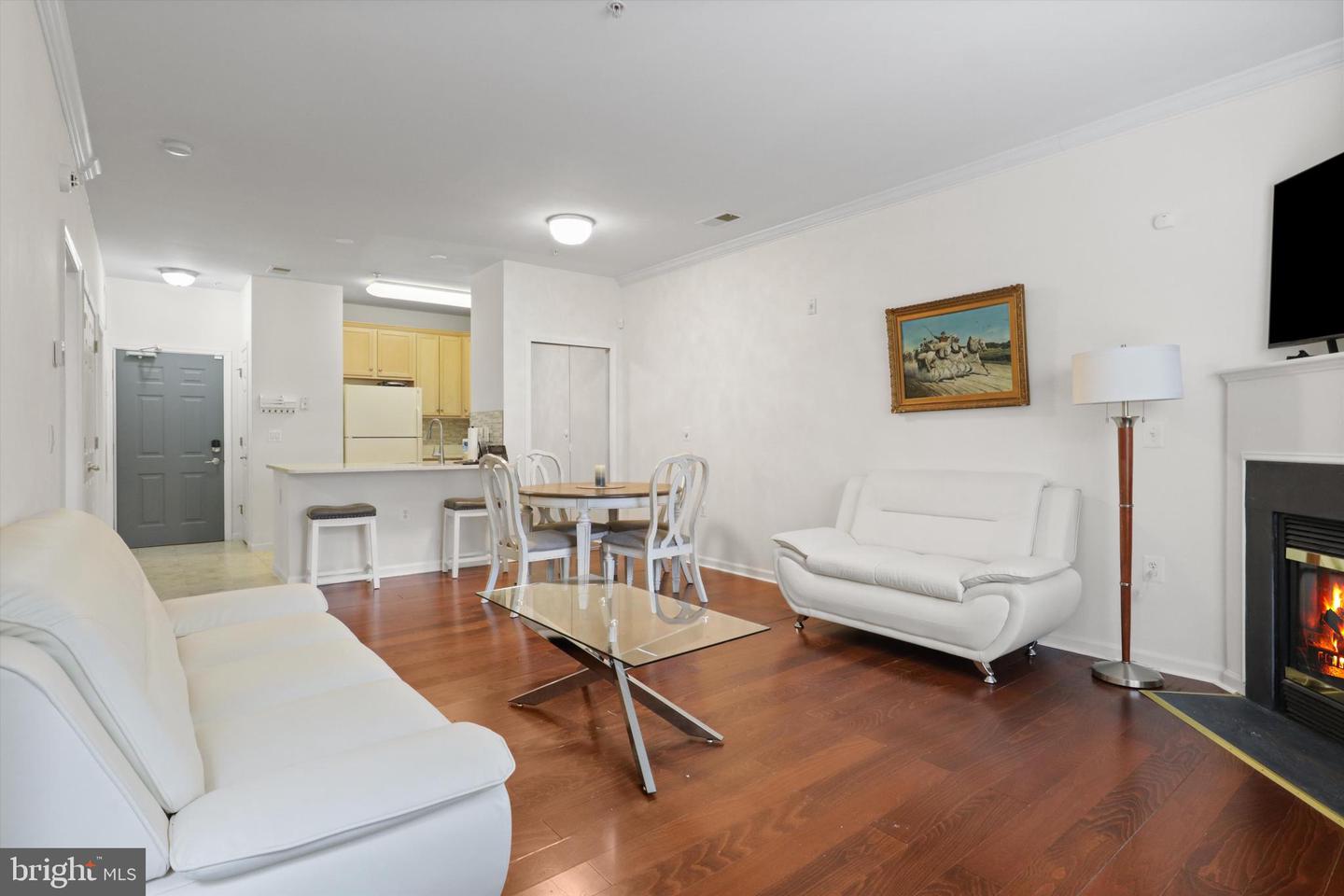 3830 LIGHTFOOT ST #123, CHANTILLY, Virginia 20151, 1 Bedroom Bedrooms, ,1 BathroomBathrooms,Residential,For sale,3830 LIGHTFOOT ST #123,VAFX2236550 MLS # VAFX2236550