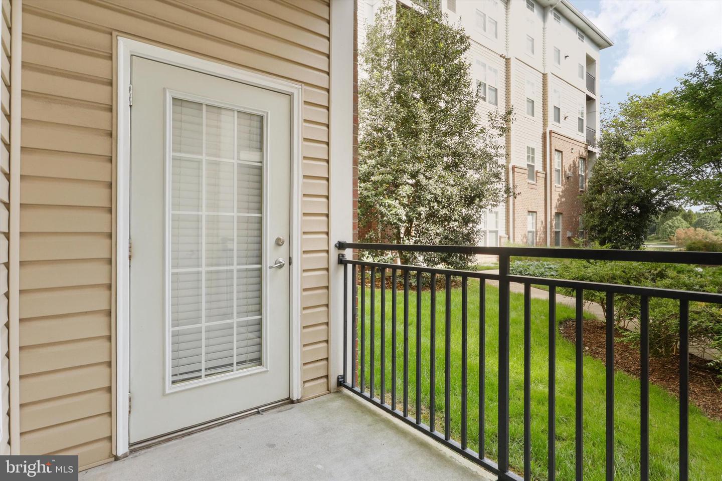 3830 LIGHTFOOT ST #123, CHANTILLY, Virginia 20151, 1 Bedroom Bedrooms, ,1 BathroomBathrooms,Residential,For sale,3830 LIGHTFOOT ST #123,VAFX2236550 MLS # VAFX2236550