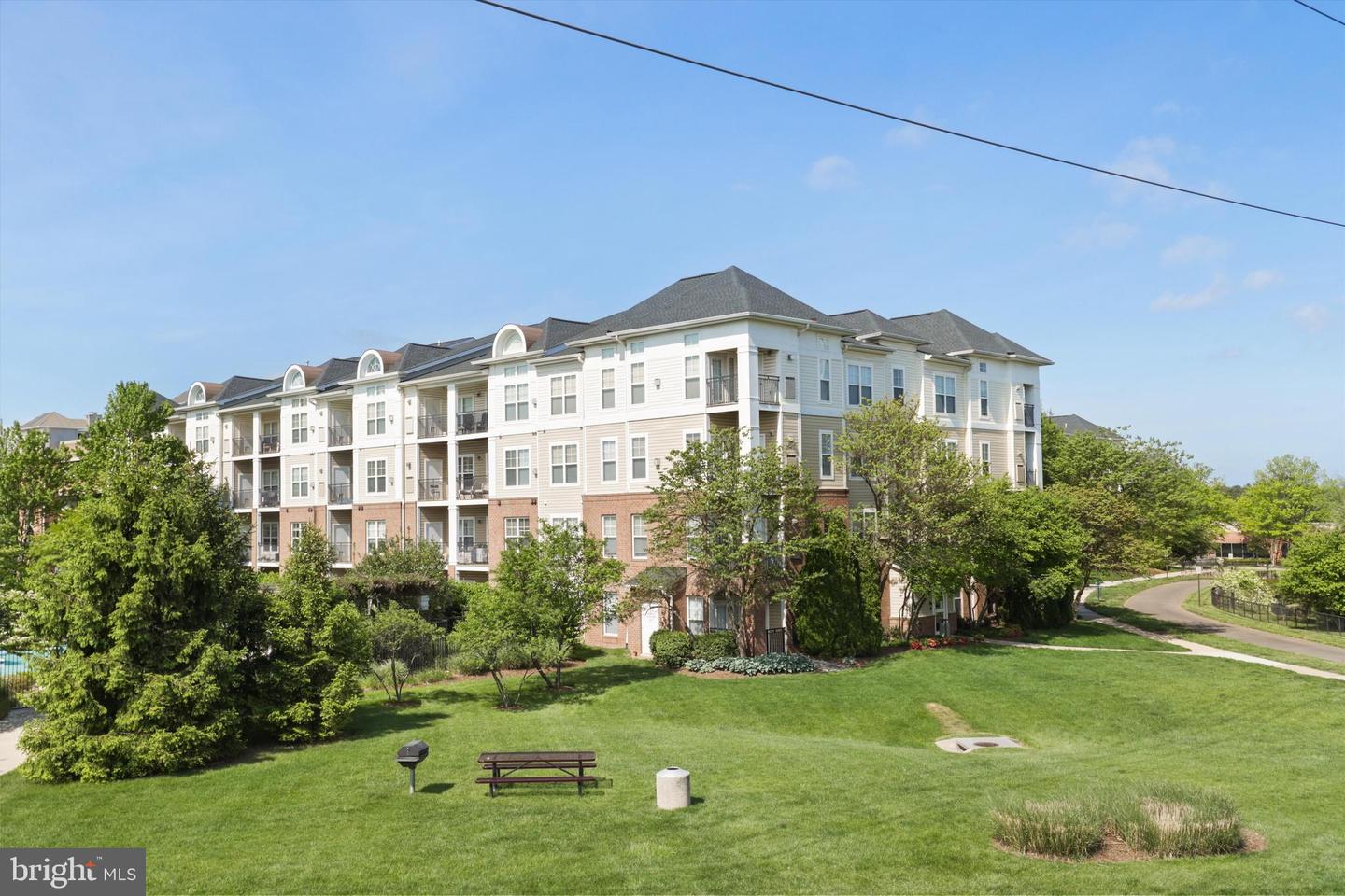 3830 LIGHTFOOT ST #123, CHANTILLY, Virginia 20151, 1 Bedroom Bedrooms, ,1 BathroomBathrooms,Residential,For sale,3830 LIGHTFOOT ST #123,VAFX2236550 MLS # VAFX2236550