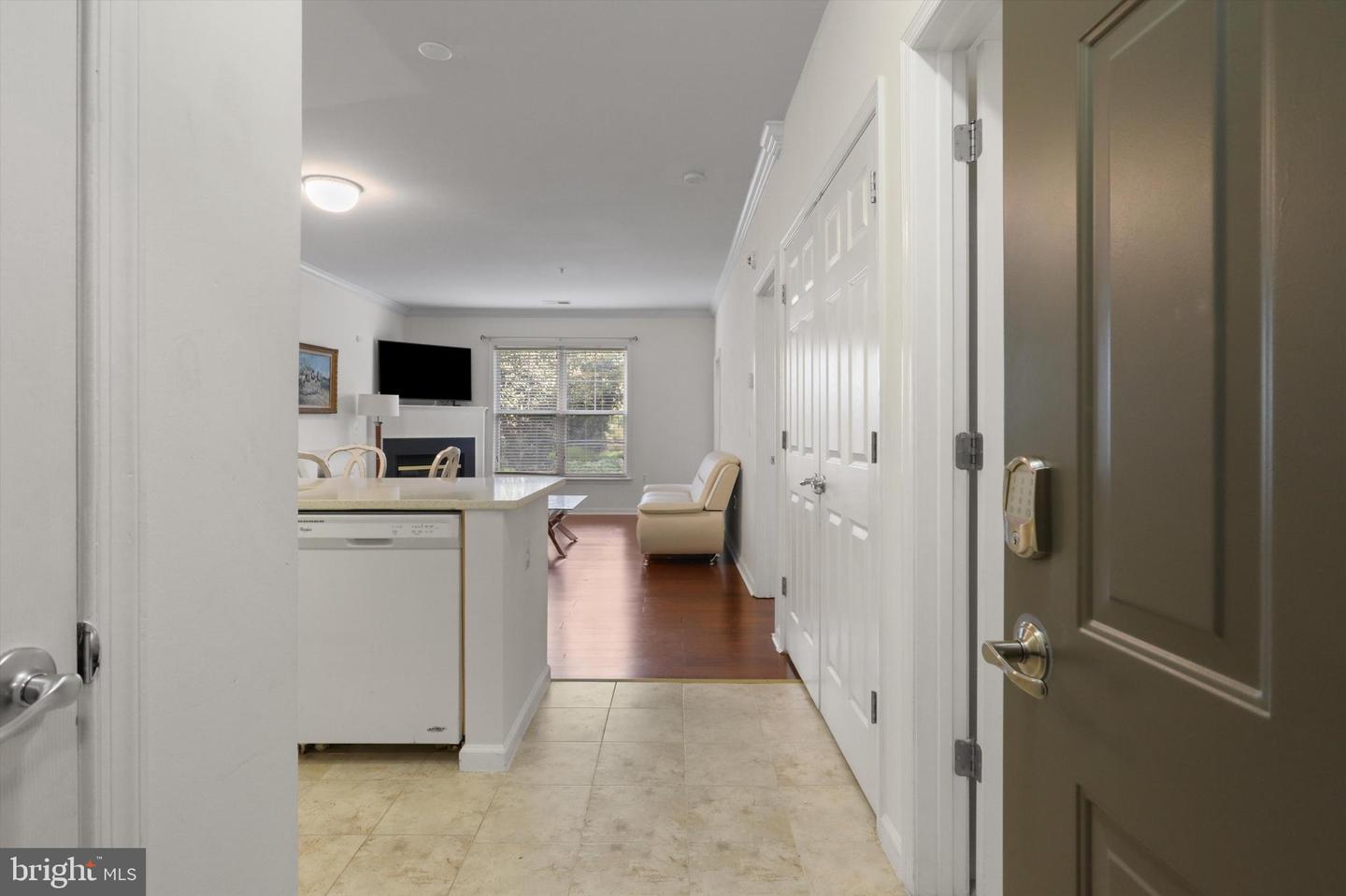 3830 LIGHTFOOT ST #123, CHANTILLY, Virginia 20151, 1 Bedroom Bedrooms, ,1 BathroomBathrooms,Residential,For sale,3830 LIGHTFOOT ST #123,VAFX2236550 MLS # VAFX2236550