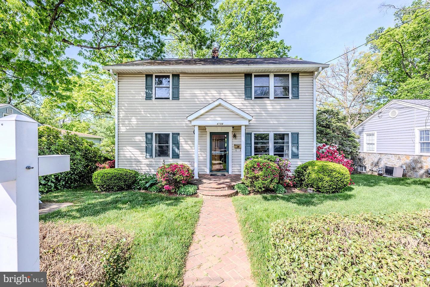 4108 FERN ST, FAIRFAX, Virginia 22030, 4 Bedrooms Bedrooms, ,3 BathroomsBathrooms,Residential,For sale,4108 FERN ST,VAFC2006212 MLS # VAFC2006212