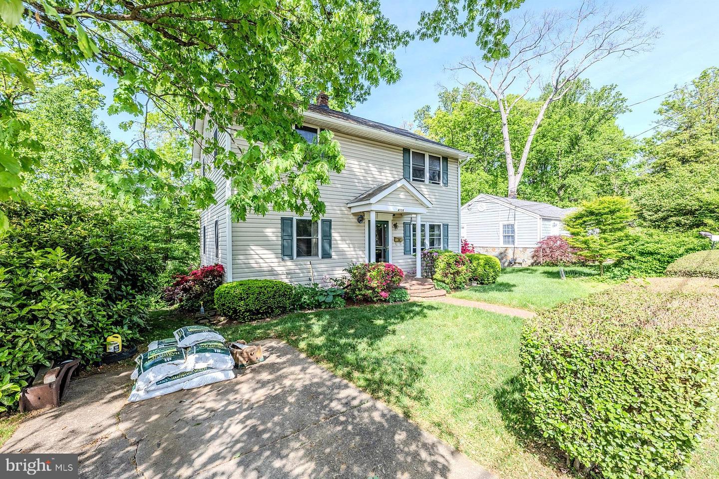 4108 FERN ST, FAIRFAX, Virginia 22030, 4 Bedrooms Bedrooms, ,3 BathroomsBathrooms,Residential,For sale,4108 FERN ST,VAFC2006212 MLS # VAFC2006212