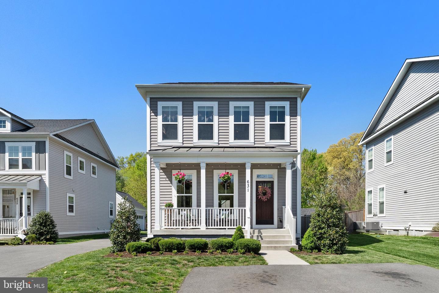 631 E G ST E, PURCELLVILLE, Virginia 20132, 5 Bedrooms Bedrooms, ,3 BathroomsBathrooms,Residential,For sale,631 E G ST E,VALO2094764 MLS # VALO2094764