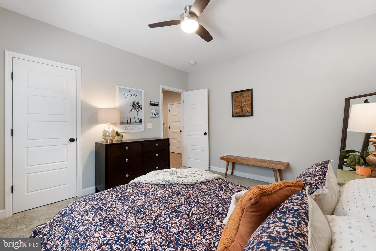 631 E G ST E, PURCELLVILLE, Virginia 20132, 5 Bedrooms Bedrooms, ,3 BathroomsBathrooms,Residential,For sale,631 E G ST E,VALO2094764 MLS # VALO2094764