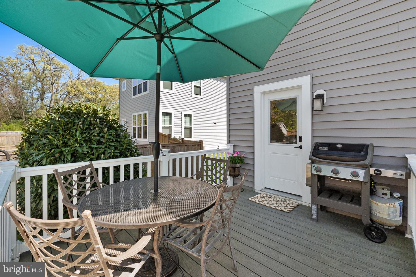631 E G ST E, PURCELLVILLE, Virginia 20132, 5 Bedrooms Bedrooms, ,3 BathroomsBathrooms,Residential,For sale,631 E G ST E,VALO2094764 MLS # VALO2094764