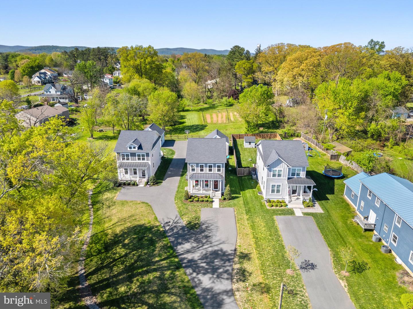 631 E G ST E, PURCELLVILLE, Virginia 20132, 5 Bedrooms Bedrooms, ,3 BathroomsBathrooms,Residential,For sale,631 E G ST E,VALO2094764 MLS # VALO2094764