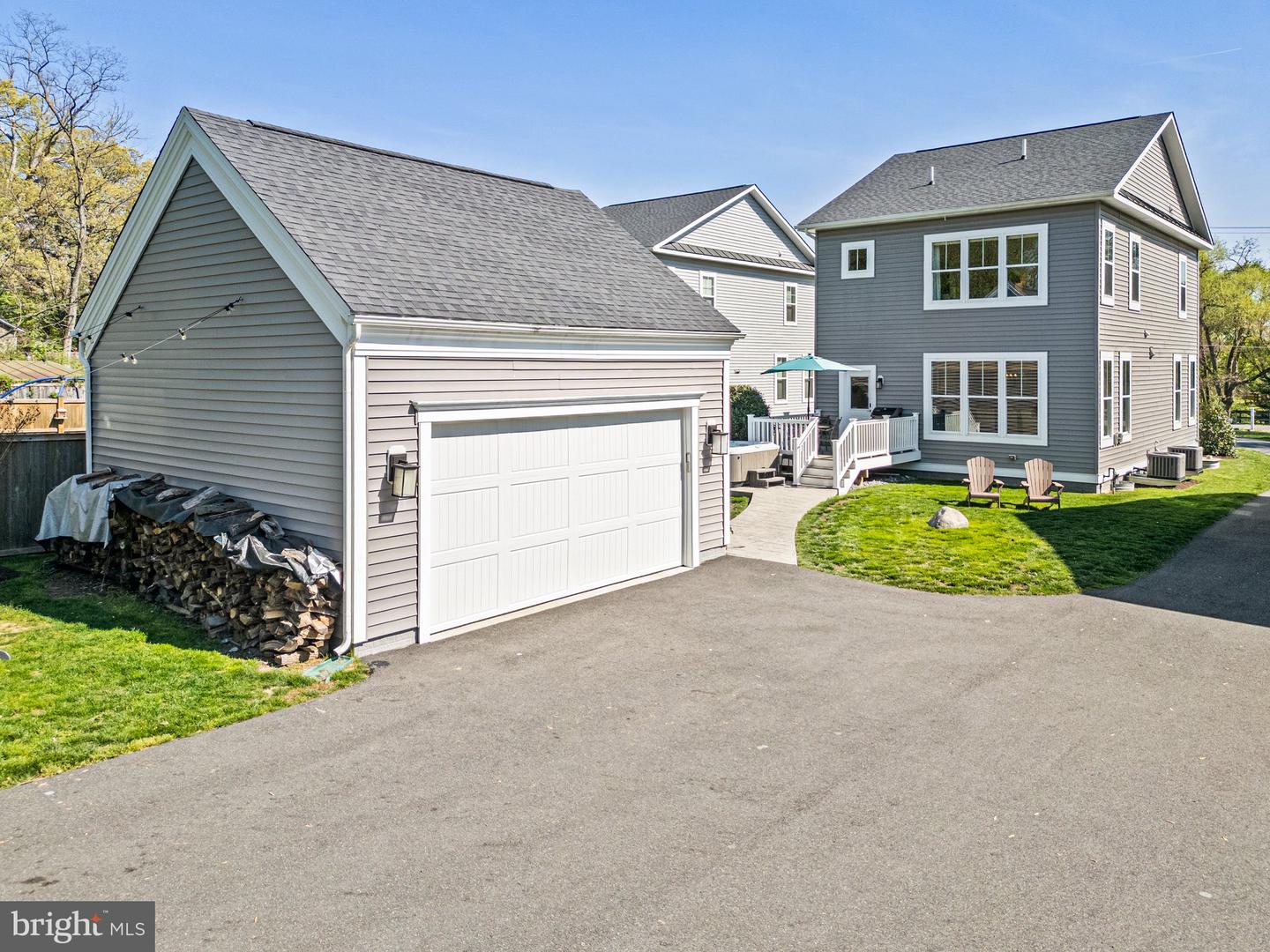 631 E G ST E, PURCELLVILLE, Virginia 20132, 5 Bedrooms Bedrooms, ,3 BathroomsBathrooms,Residential,For sale,631 E G ST E,VALO2094764 MLS # VALO2094764