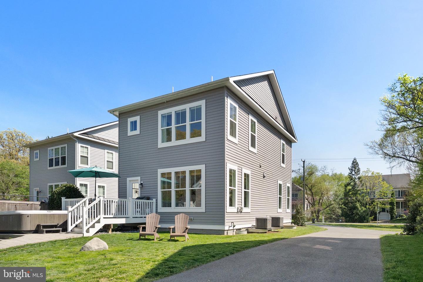 631 E G ST E, PURCELLVILLE, Virginia 20132, 5 Bedrooms Bedrooms, ,3 BathroomsBathrooms,Residential,For sale,631 E G ST E,VALO2094764 MLS # VALO2094764