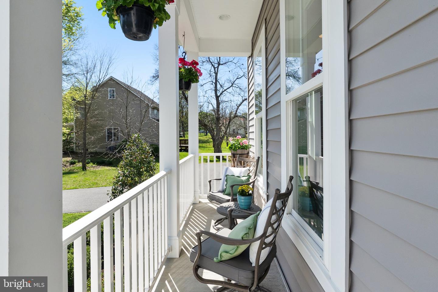 631 E G ST E, PURCELLVILLE, Virginia 20132, 5 Bedrooms Bedrooms, ,3 BathroomsBathrooms,Residential,For sale,631 E G ST E,VALO2094764 MLS # VALO2094764