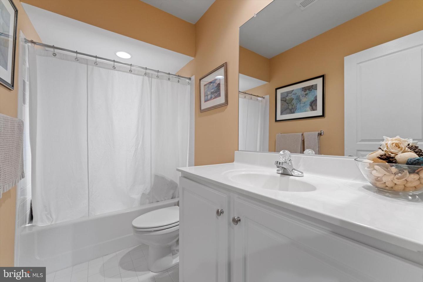 19070 ARROYO TER, LEESBURG, Virginia 20176, 4 Bedrooms Bedrooms, ,4 BathroomsBathrooms,Residential,For sale,19070 ARROYO TER,VALO2094800 MLS # VALO2094800