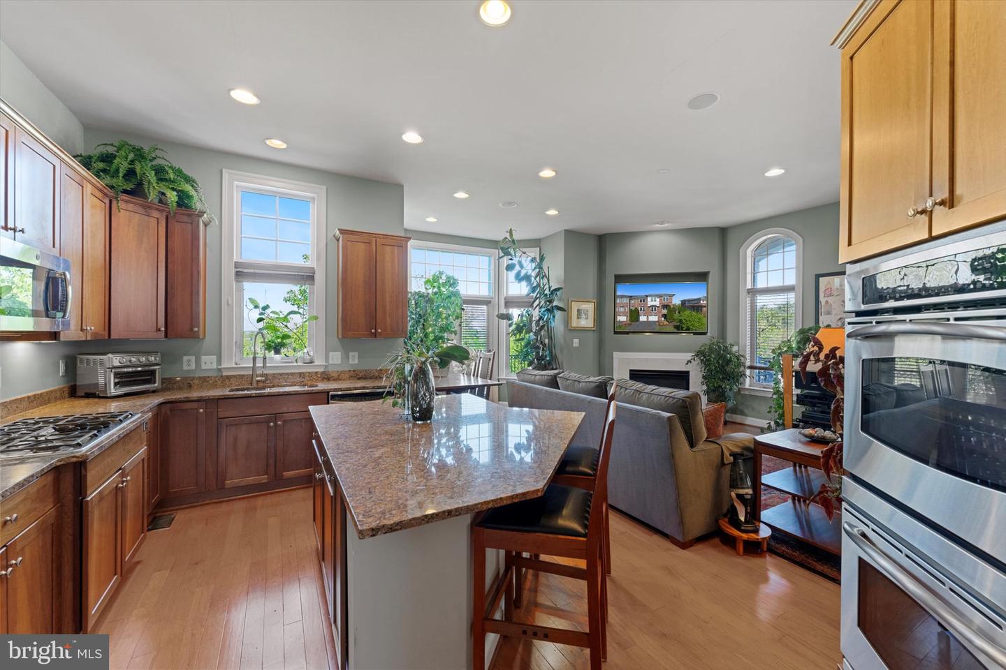 19070 ARROYO TER, LEESBURG, Virginia 20176, 4 Bedrooms Bedrooms, ,4 BathroomsBathrooms,Residential,For sale,19070 ARROYO TER,VALO2094800 MLS # VALO2094800
