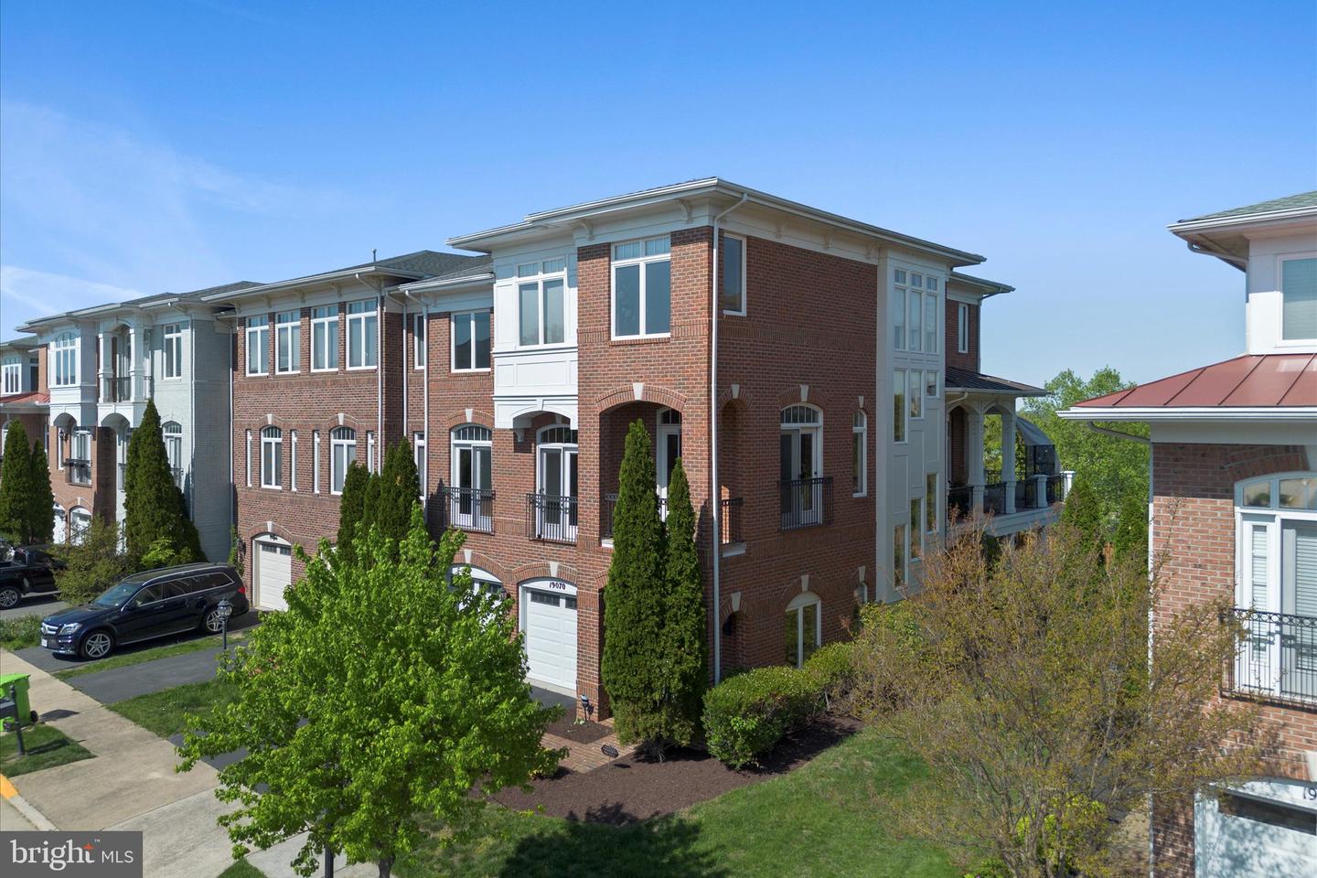 19070 ARROYO TER, LEESBURG, Virginia 20176, 4 Bedrooms Bedrooms, ,4 BathroomsBathrooms,Residential,For sale,19070 ARROYO TER,VALO2094800 MLS # VALO2094800