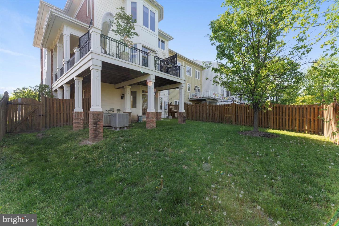 19070 ARROYO TER, LEESBURG, Virginia 20176, 4 Bedrooms Bedrooms, ,4 BathroomsBathrooms,Residential,For sale,19070 ARROYO TER,VALO2094800 MLS # VALO2094800