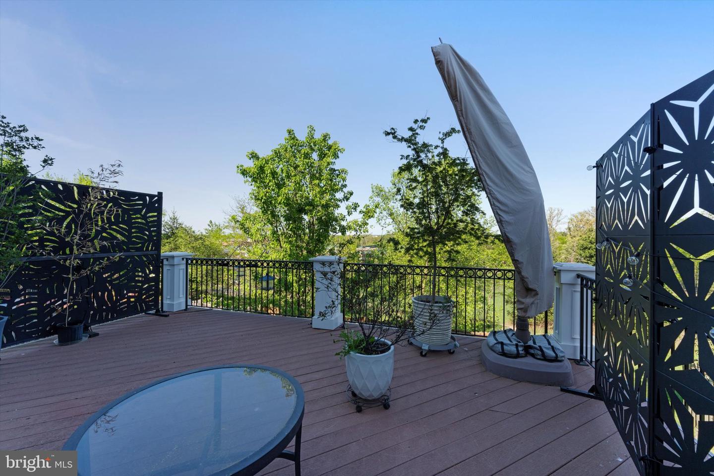 19070 ARROYO TER, LEESBURG, Virginia 20176, 4 Bedrooms Bedrooms, ,4 BathroomsBathrooms,Residential,For sale,19070 ARROYO TER,VALO2094800 MLS # VALO2094800