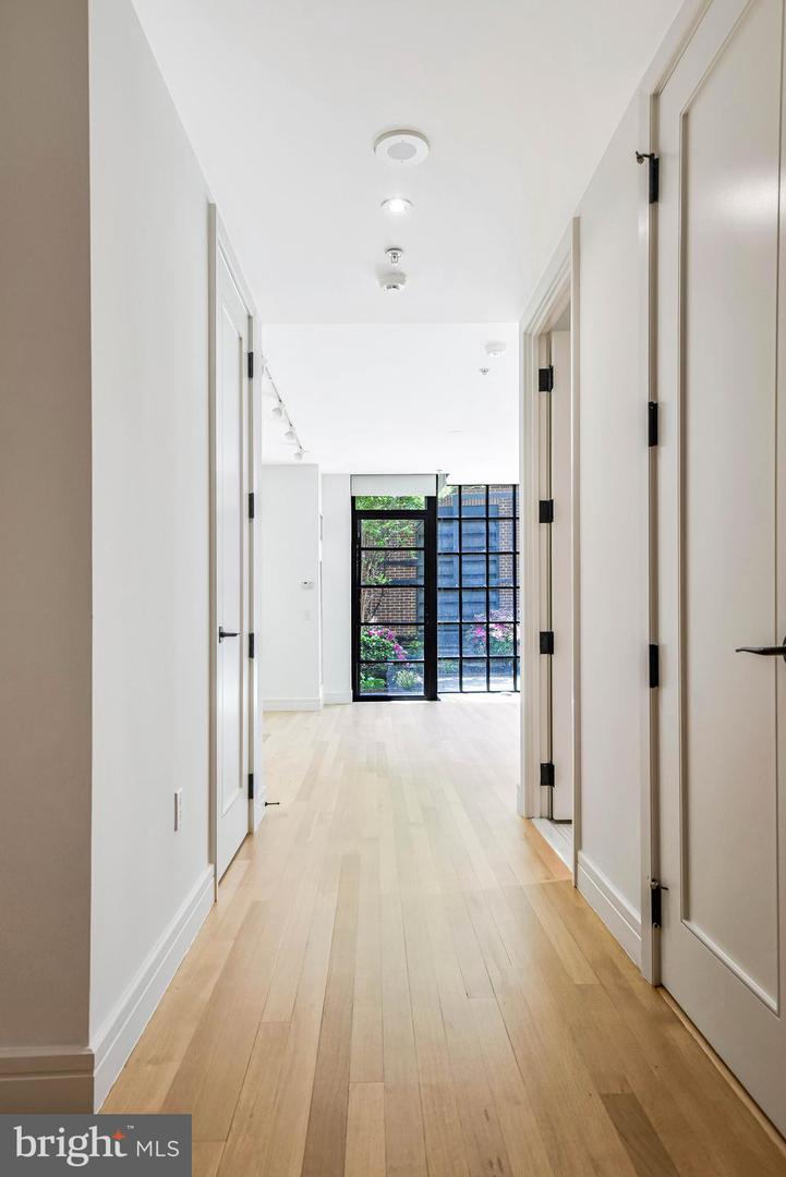 3303 WATER ST NW #3I, WASHINGTON, District Of Columbia 20007, 2 Bedrooms Bedrooms, ,2 BathroomsBathrooms,Residential,For sale,3303 WATER ST NW #3I,DCDC2197468 MLS # DCDC2197468